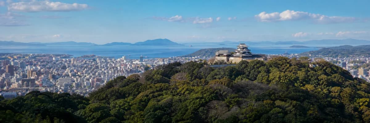 愛媛県を含む四国の風景イメージ